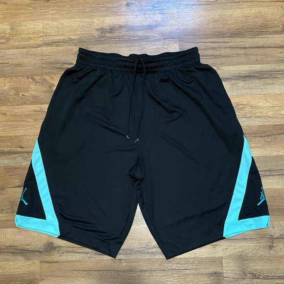 Y2K Air Jordan Diamond Shorts - Picture 2 of 6